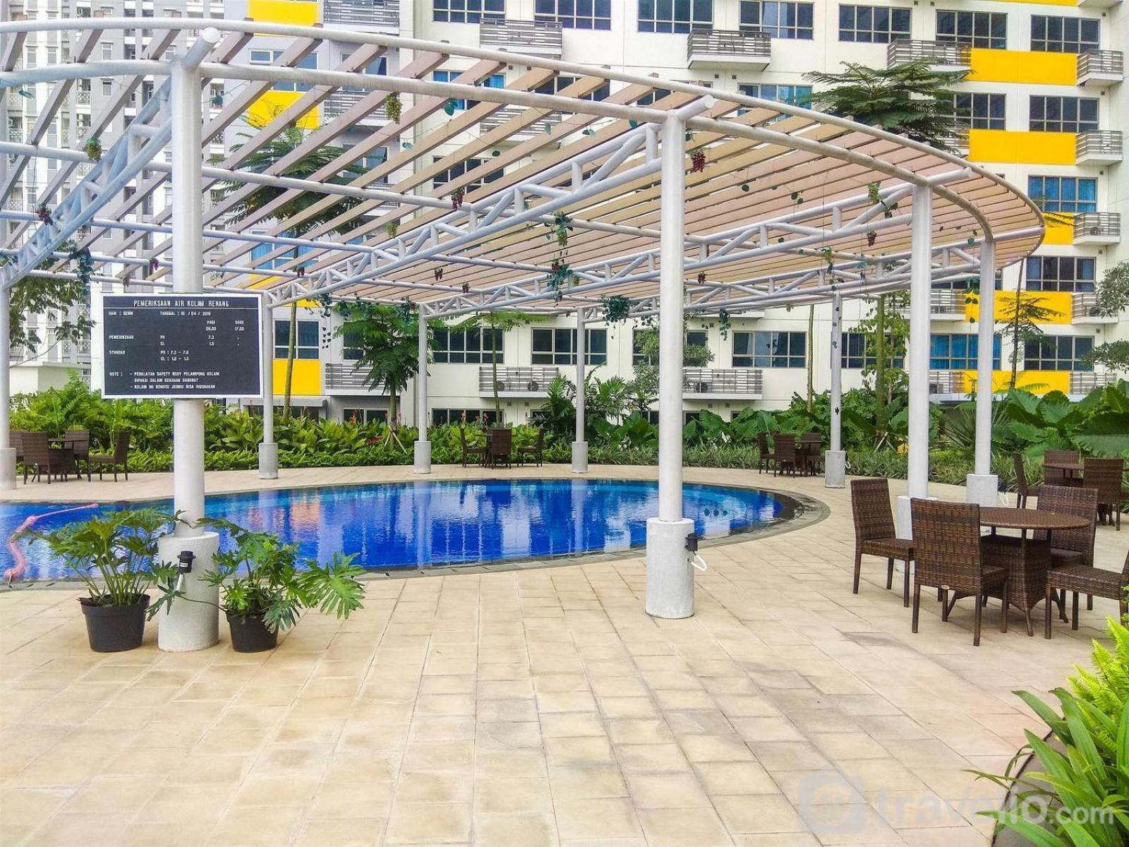 Cozy Brand New Springlake Summarecon By Travelio