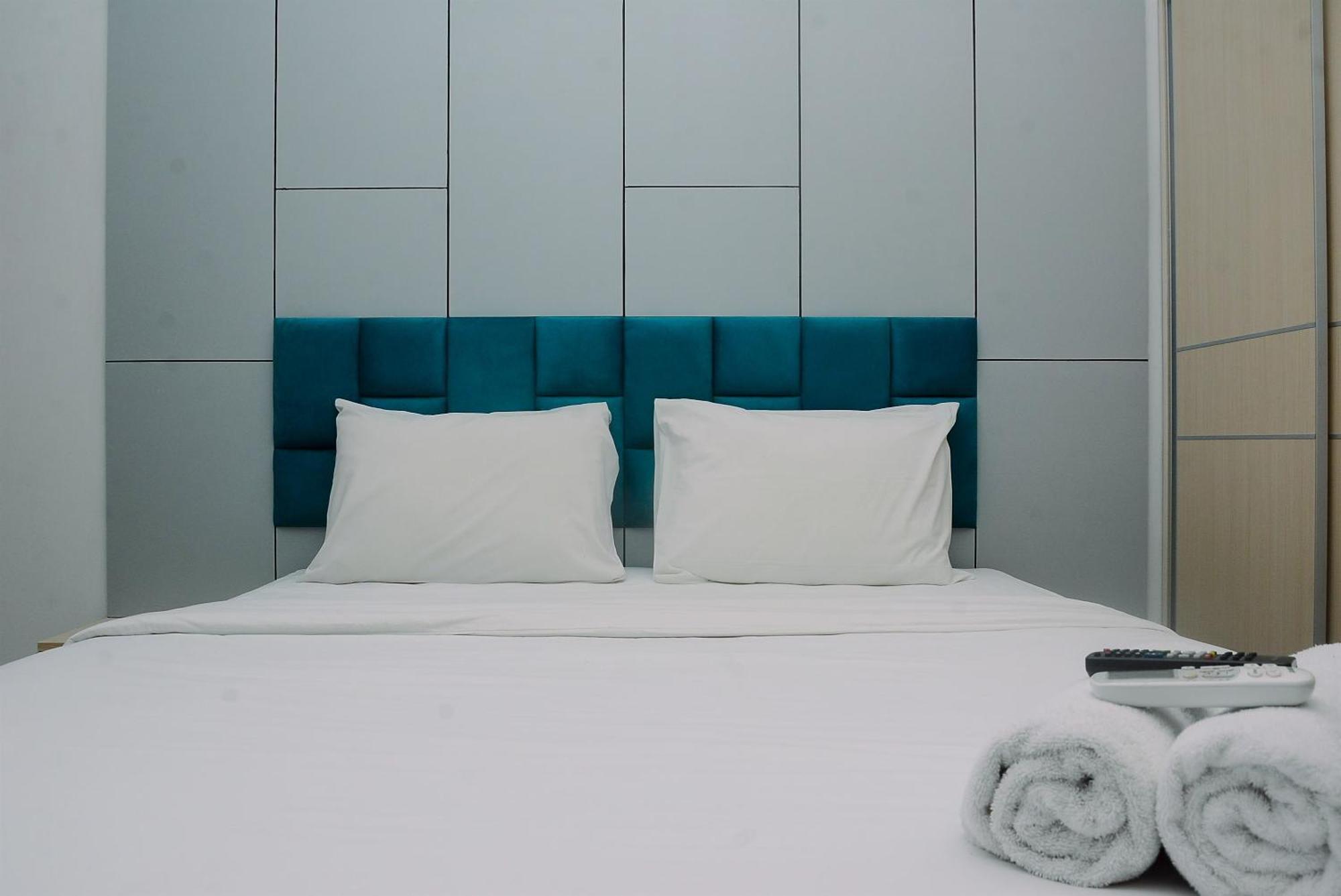Cozy Brand New Springlake Summarecon By Travelio Apartemen
